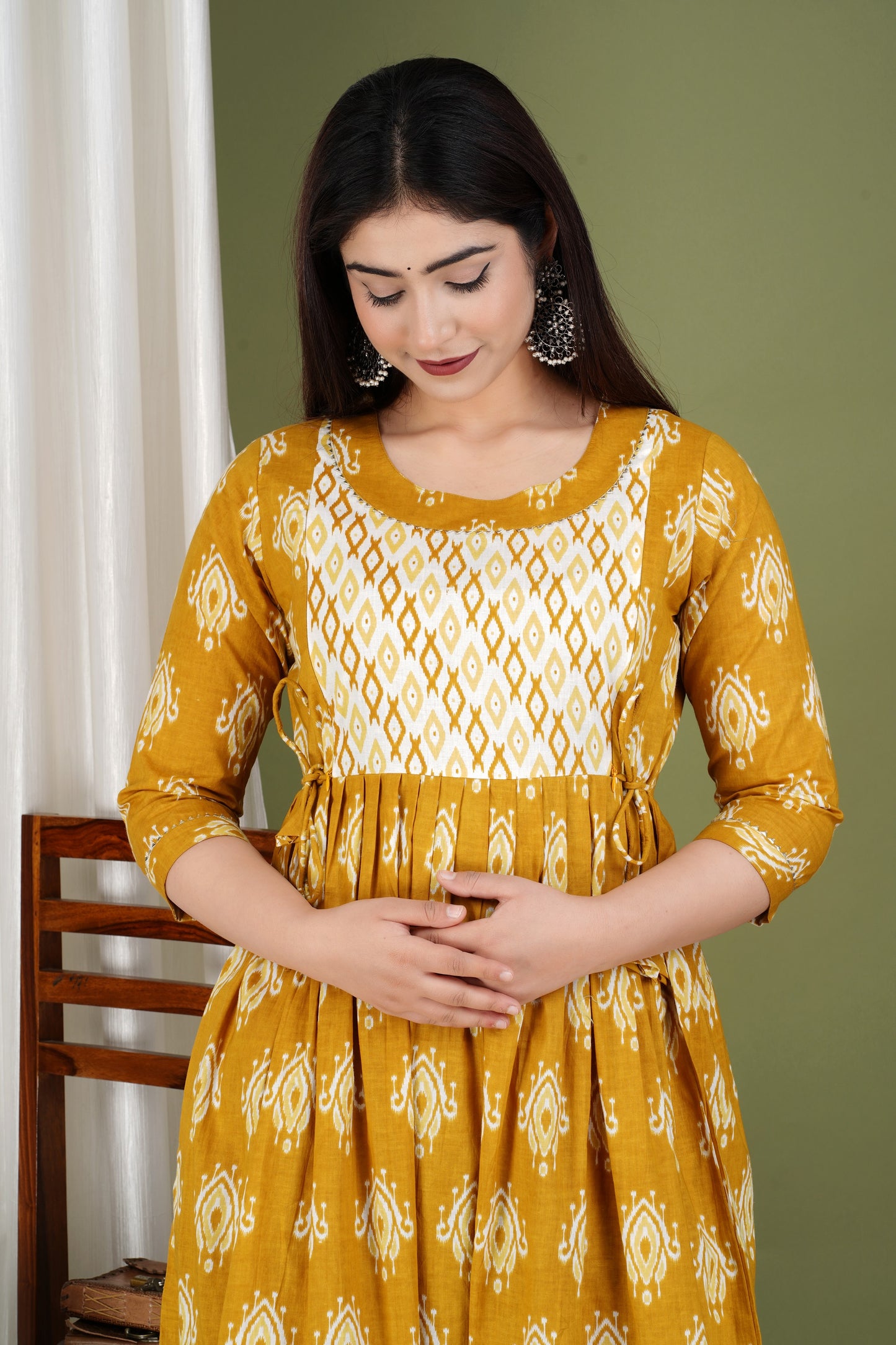 Mustard Box Print Yog Maternity Nursing Gown with Feeding Zip