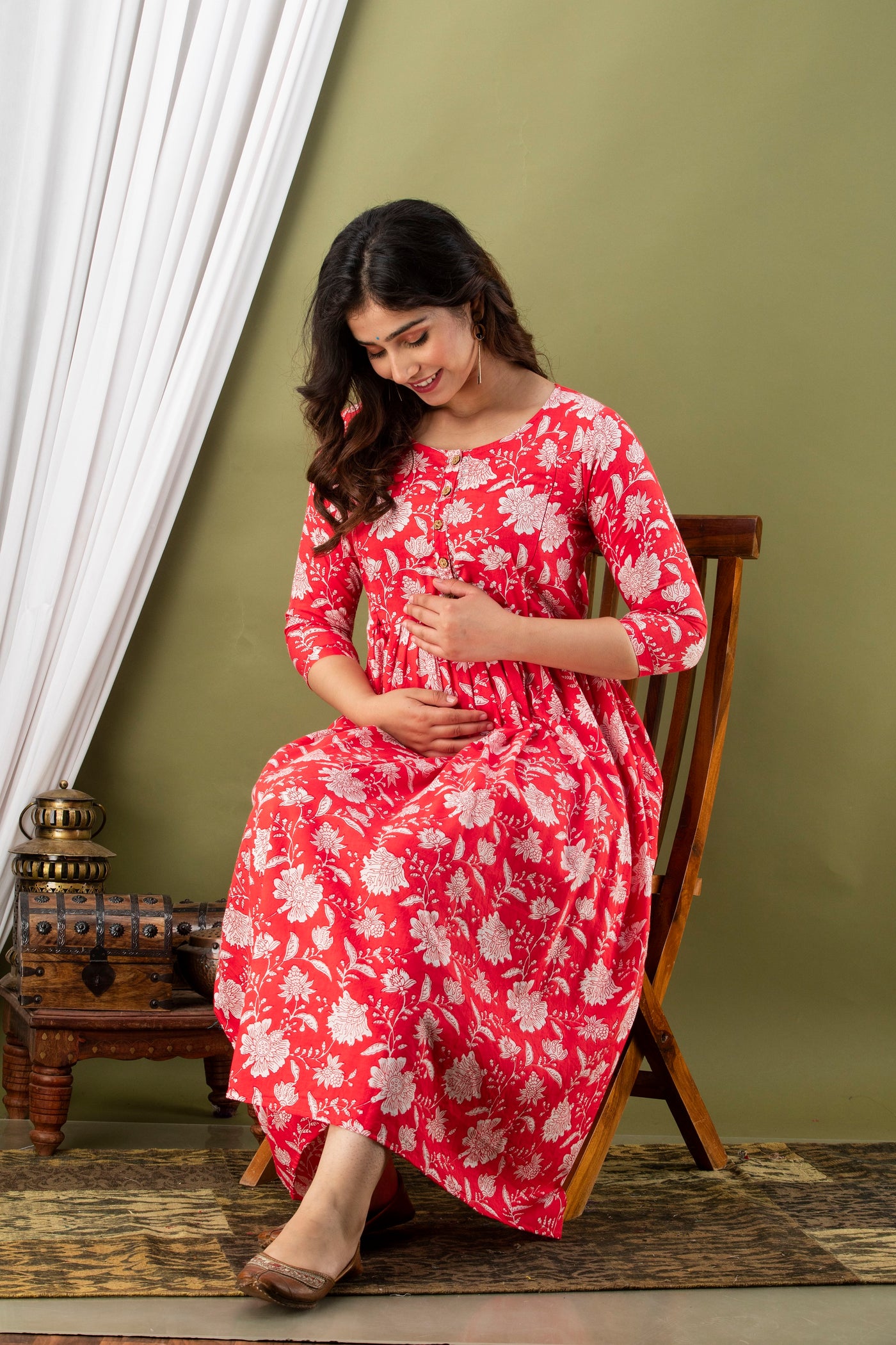 Red White Flower Maternity Nursing Gown with Feeding Zip