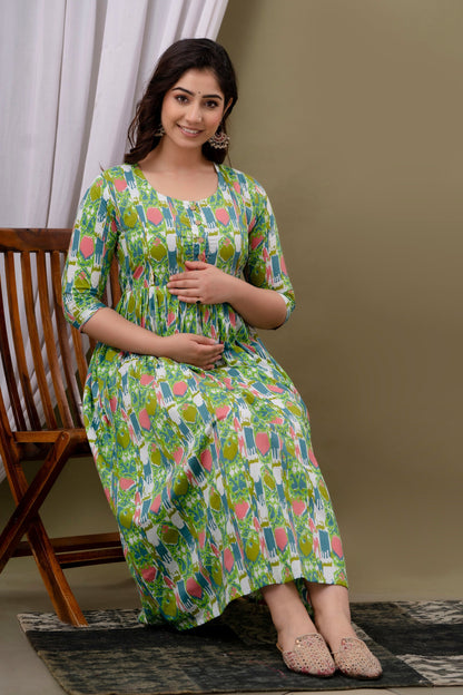 English Printed Pregnancy Gown: Parrot Green, Dual Invisible Zips