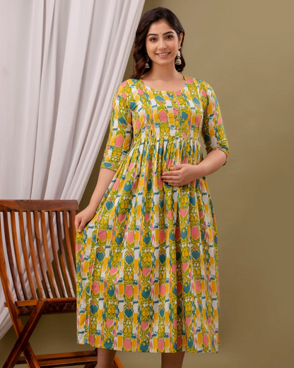 Multicolor English Print Pregnancy Gown: Dual Invisible Zips for Feeding